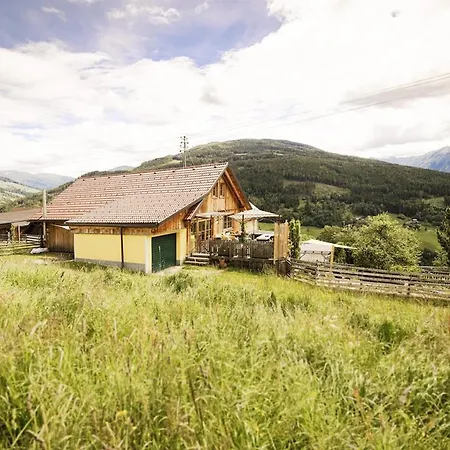 Apartman Privates Kaernten Mit Balkon Und Bergblick