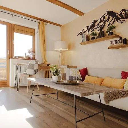 Privates Loft Auf 1200M Mit Kamin, Balkon & Hundegarten Lejlighed Plessnitz
