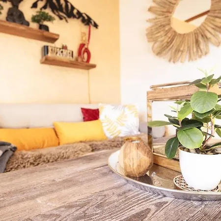 Lejlighed Privates Loft Auf 1200M Mit Kamin, Balkon & Hundegarten