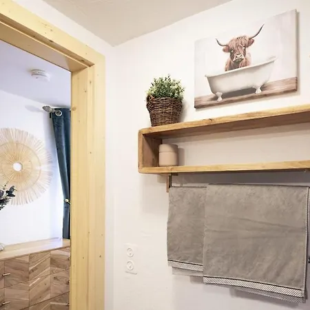 Privates Loft Auf 1200M Mit Kamin, Balkon & Hundegarten * Plessnitz