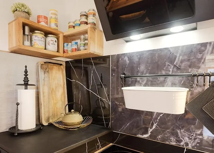 Privates Kaernten Mit Balkon Und Bergblick