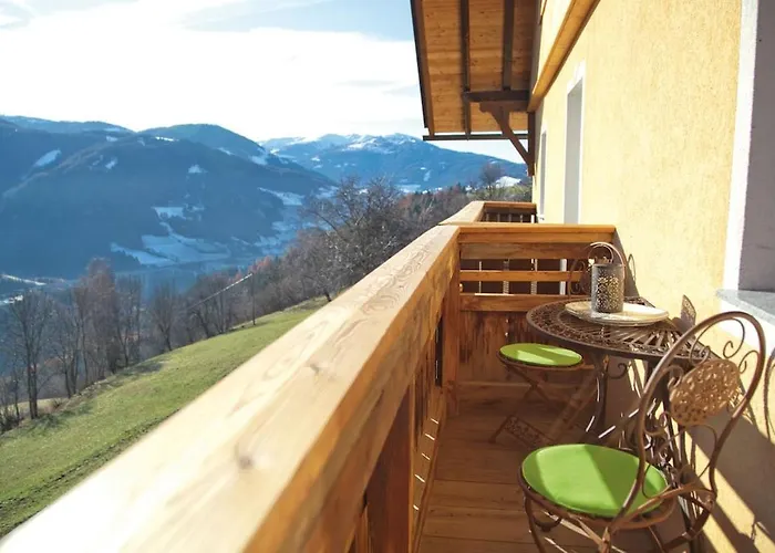 Privates Kaernten Mit Balkon Und Bergblick 아파트