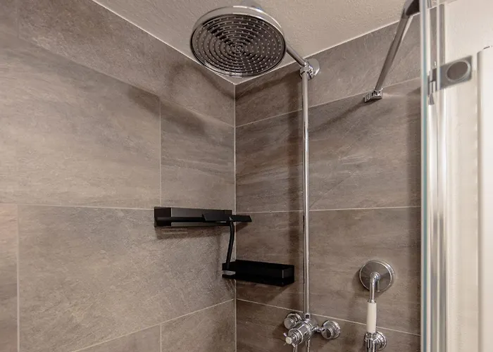 Privates Kaernten Mit Balkon Und Bergblick